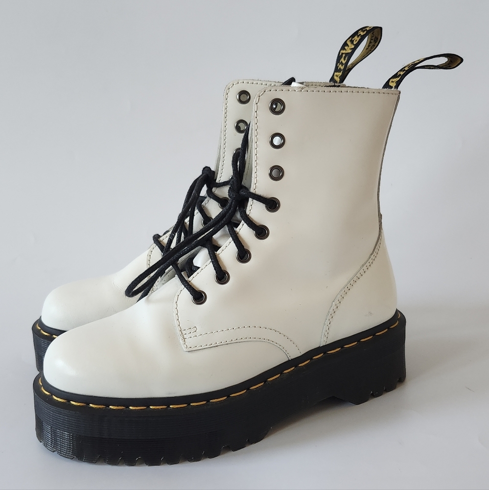 Dr Marten Jadon Lace Up Platform Boots Ladies 8, Mens 7